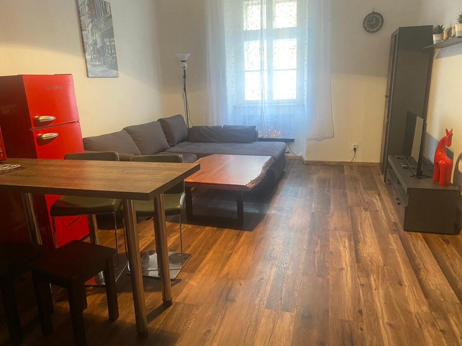 City Apartment Cheb Buitenkant foto